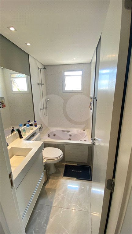 Apartamento à venda com 3 quartos, sendo 1 suíte, em Vila Andrade, São Paulo, SP