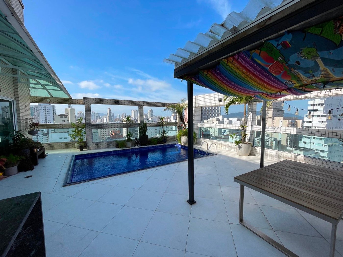Cobertura com 3 dormitórios à venda, 320 m² por R$ 3.100.000,00 - Gonzaga - Santos/SP