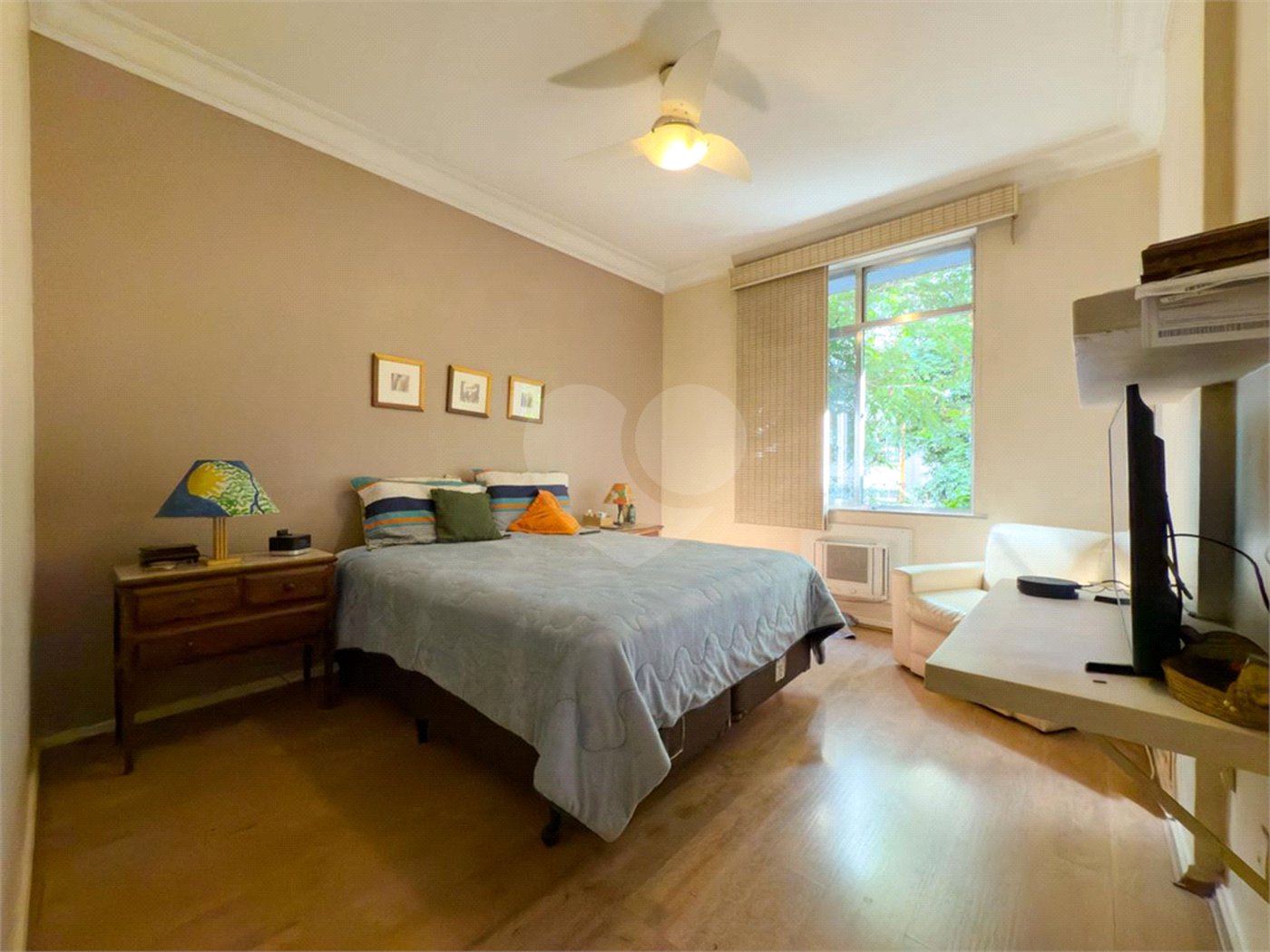 Apartamento à venda com 3 quartos, sendo 1 suíte,  em Copacabana, Rio de Janeiro, RJ