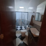 Sobrado à venda com 4 quartos, sendo 1 suíte,  em Vila São Geraldo, São Paulo, SP