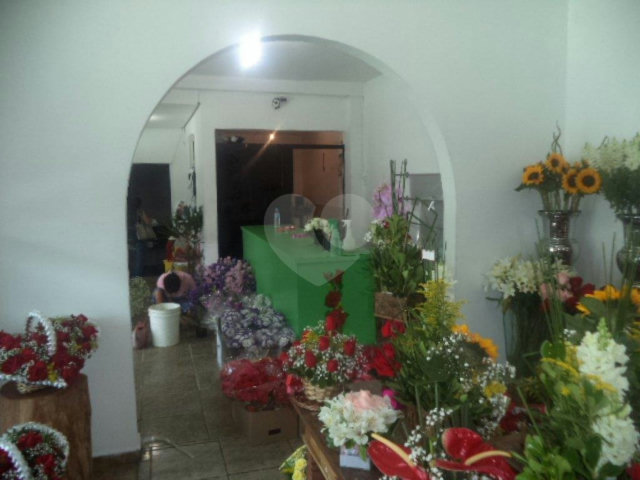 Sobrado para alugar com 1 quarto em Pari, São Paulo, SP
