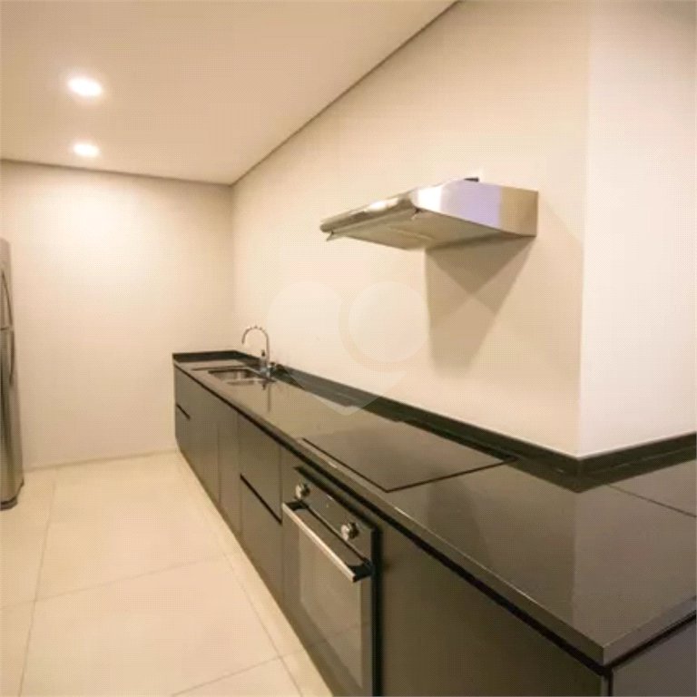 Apartamento à venda com 2 quartos em Vila Cordeiro, São Paulo, SP