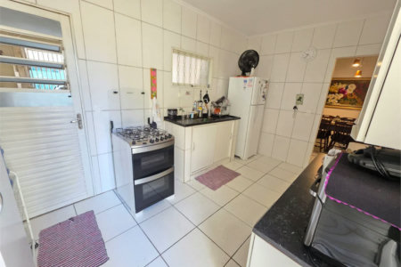 Casa à venda com 6 quartos, sendo 2 suítes,  em Conjunto Residencial Butantã, São Paulo, SP