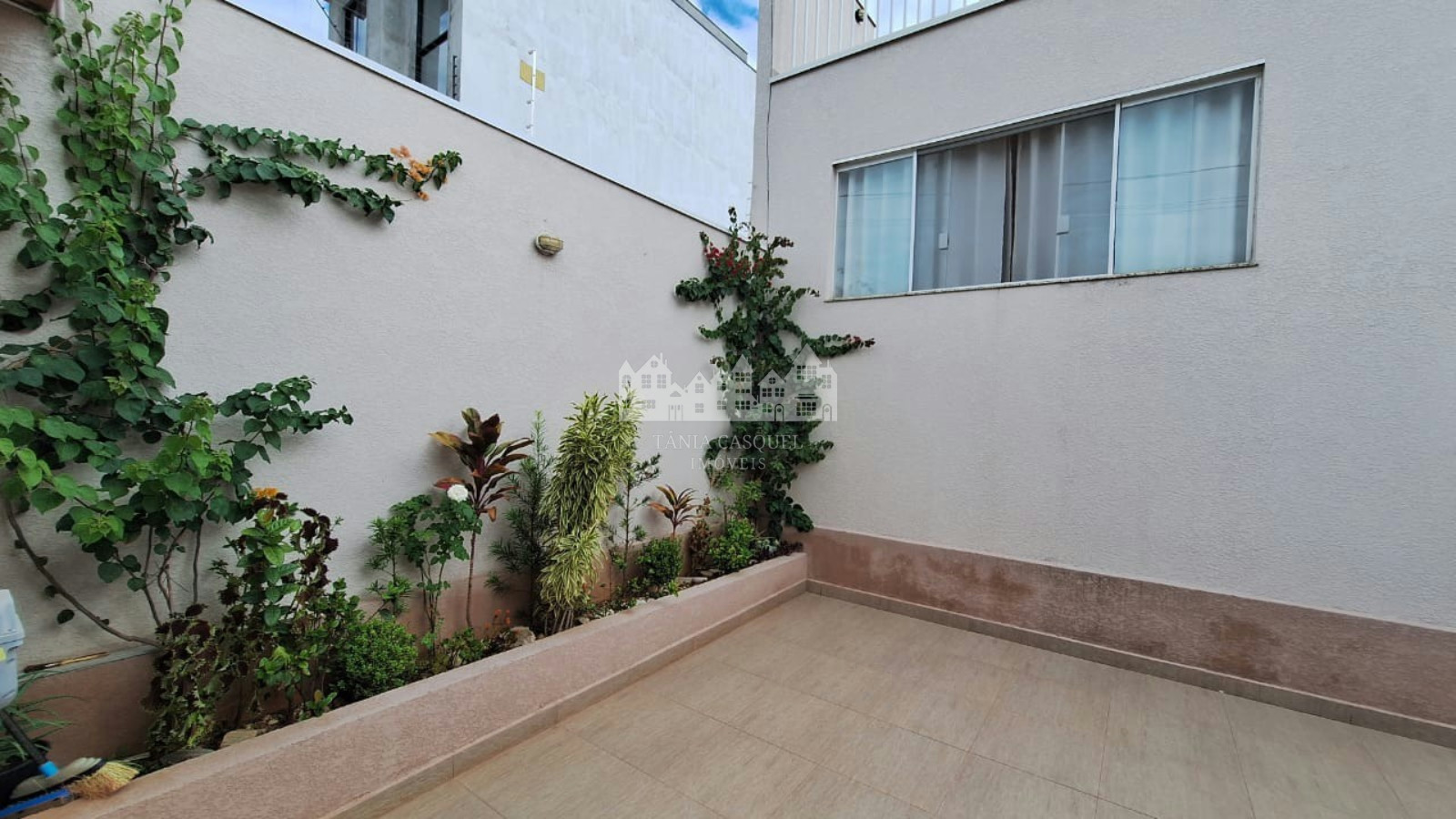 Casa, 3 quartos, 160 m² - Foto 2