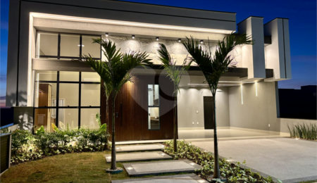 Casa à venda com 3 suítes no condomínio Residencial Dona Maria Candida, Indaiatuba - SP