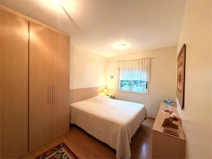 Apartamento à venda com 3 suítes em Jardim Marajoara, São Paulo, SP