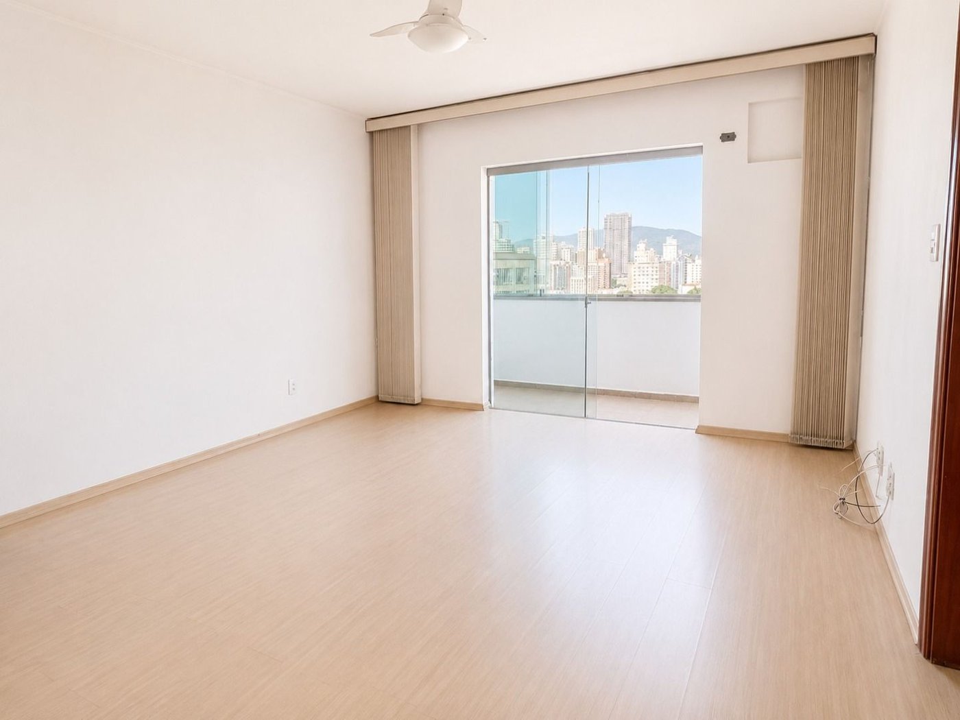 Apartamento com 2 dormitórios à venda, 130 m² por R$ 610.000,00 - Ponta da Praia - Santos/SP