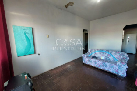 Sobrado à venda com 4 quartos em Vila Augusta, Sorocaba, SP