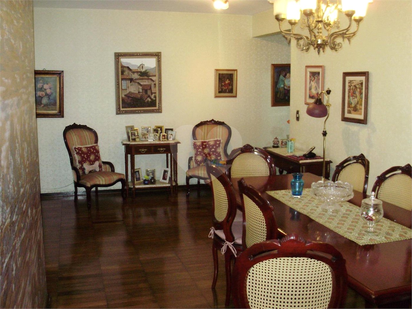 Apartamento à venda com 3 quartos, sendo 1 suíte, em Jardim Paulista, São Paulo, SP