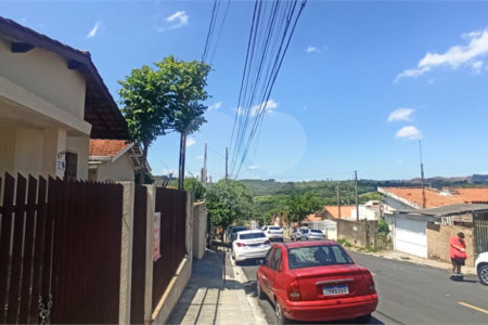 Casa à venda com 2 quartos, sendo 1 suíte,  no Centro, Vinhedo, SP