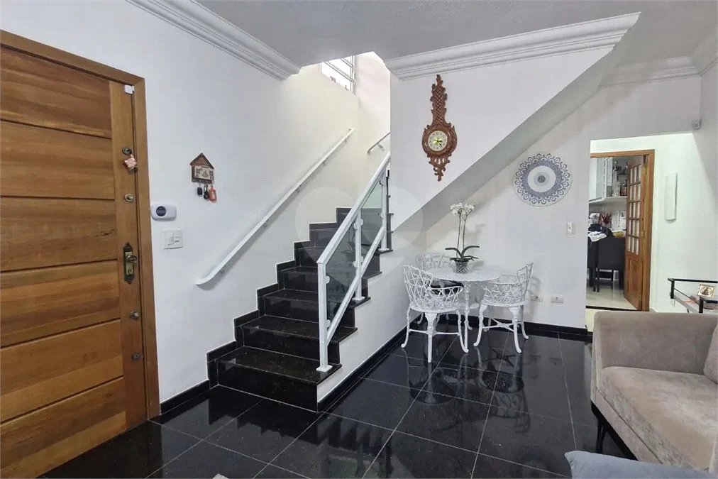 Sobrado à venda com 3 quartos, sendo 1 suíte,  em Tremembé, São Paulo, SP