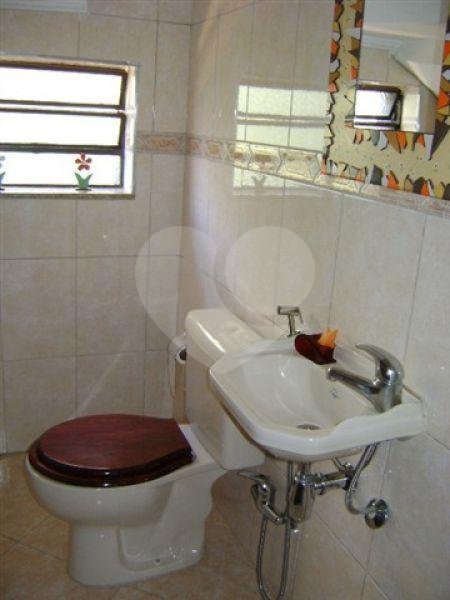 Sobrado à venda com 4 quartos, sendo 2 suítes, em Santo Amaro, São Paulo, SP