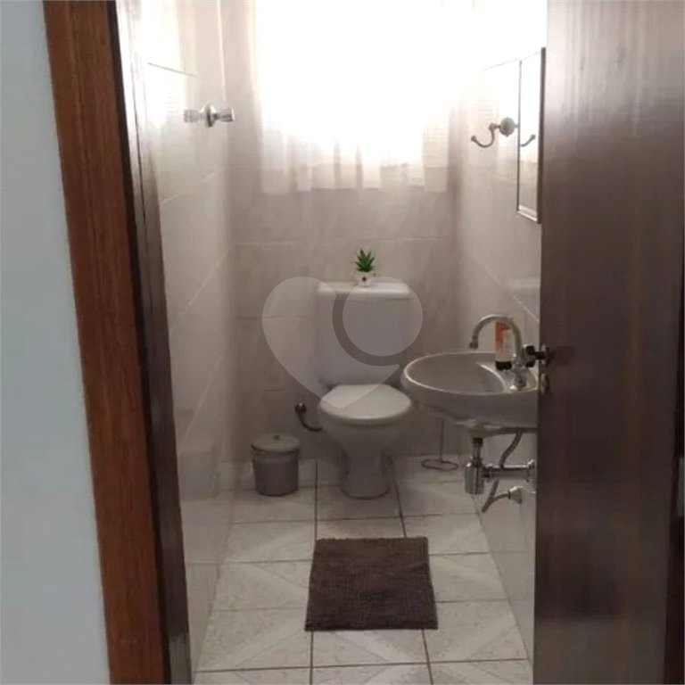 Sobrado à venda ou para alugar com 3 quartos, sendo 1 suíte,  em Jaguaré, São Paulo, SP