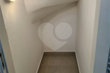 Casa à venda com 3 suítes no condomínio Residencial Courtyard Village, São Paulo - SP