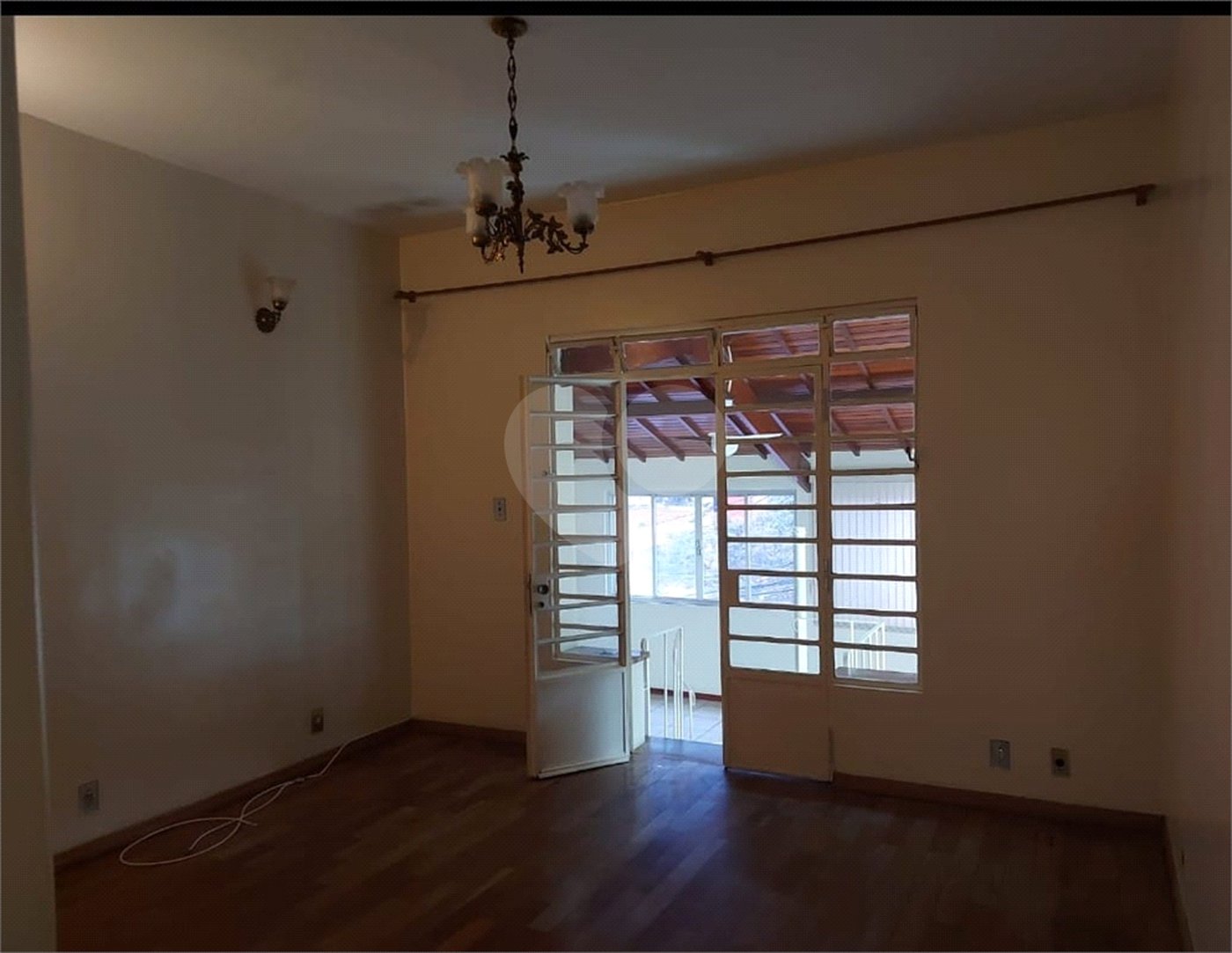 Sobrado à venda com 3 quartos em Tremembé, São Paulo, SP