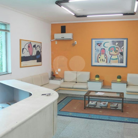 Casa à venda ou para alugar com 6 quartos em Santo Amaro, São Paulo, SP