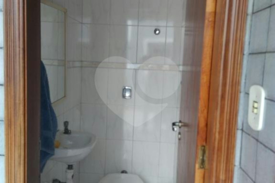 Sobrado à venda com 3 quartos, sendo 1 suíte,  em Vila Guilherme, São Paulo, SP