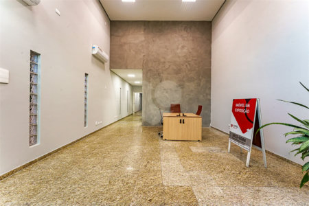 Prédio inteiro comercial á venda e locação na Vila Leopoldina.
