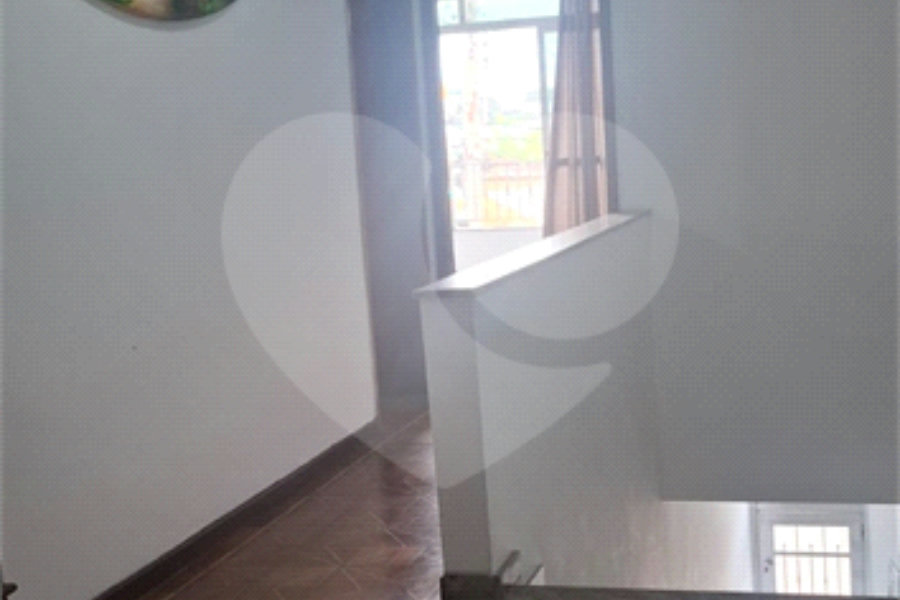Casa à venda com 4 quartos, sendo 3 suítes, no Brasilândia, São Paulo, SP