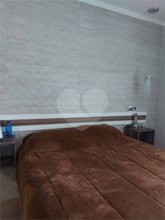 Sobrado à venda com 4 quartos, sendo 3 suítes, em Residencial Novo Horizonte I, Mogi das Cruzes, SP