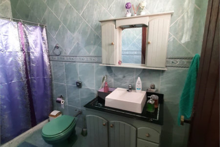 Casa à venda com 4 quartos, sendo 1 suíte, em Senador Camará, Rio de Janeiro, RJ