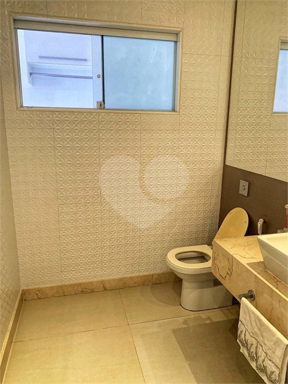 Casa de Vila à venda com 4 quartos, sendo 1 suíte, em Campo Grande, Rio de Janeiro, RJ