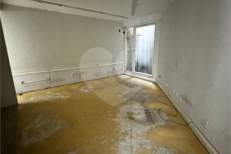 Casa à venda ou para alugar com 4 quartos, sendo 2 suítes,  em Vila Andrade, São Paulo, SP