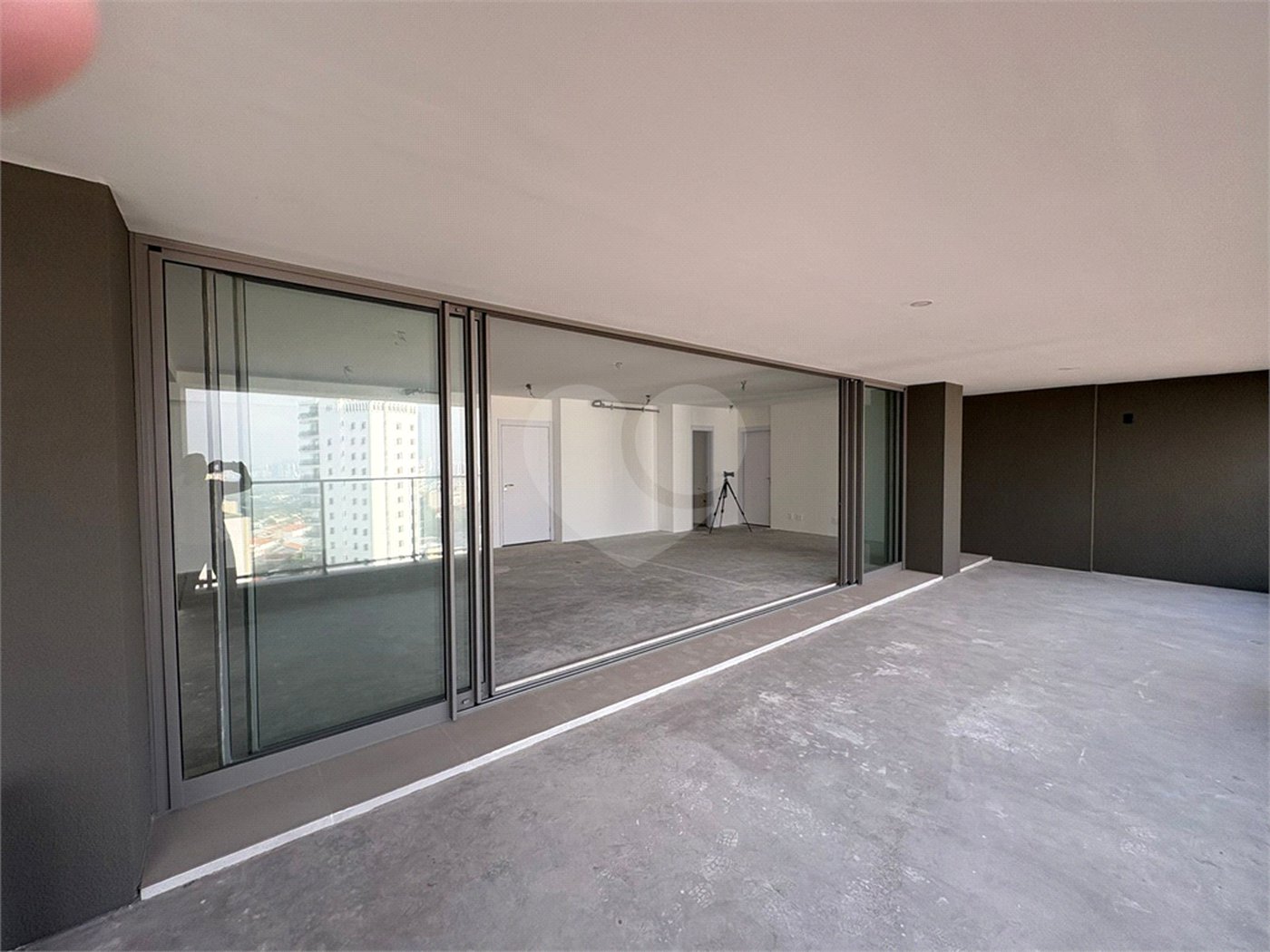 Apartamento à venda com 3 suítes em Alto da Lapa, São Paulo, SP