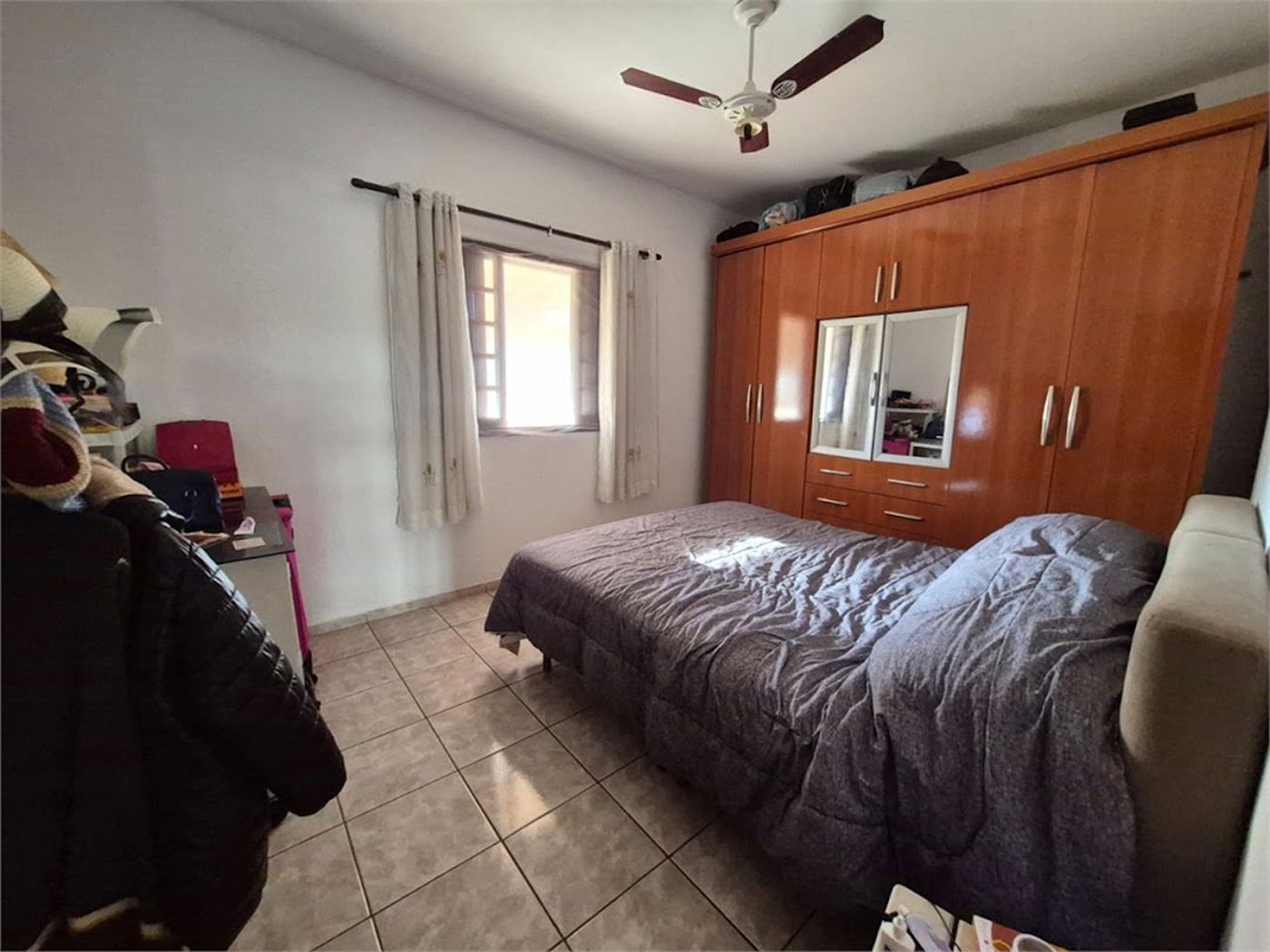 Chácara com 3 dormitórios à venda, 1200 m² por R$ 870.000,00 - Condomínio Ninho Verde II - Pardinho/SP