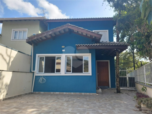 Casa à venda com 3 quartos, sendo 1 suíte,  em Barreiro, Mairiporã, SP