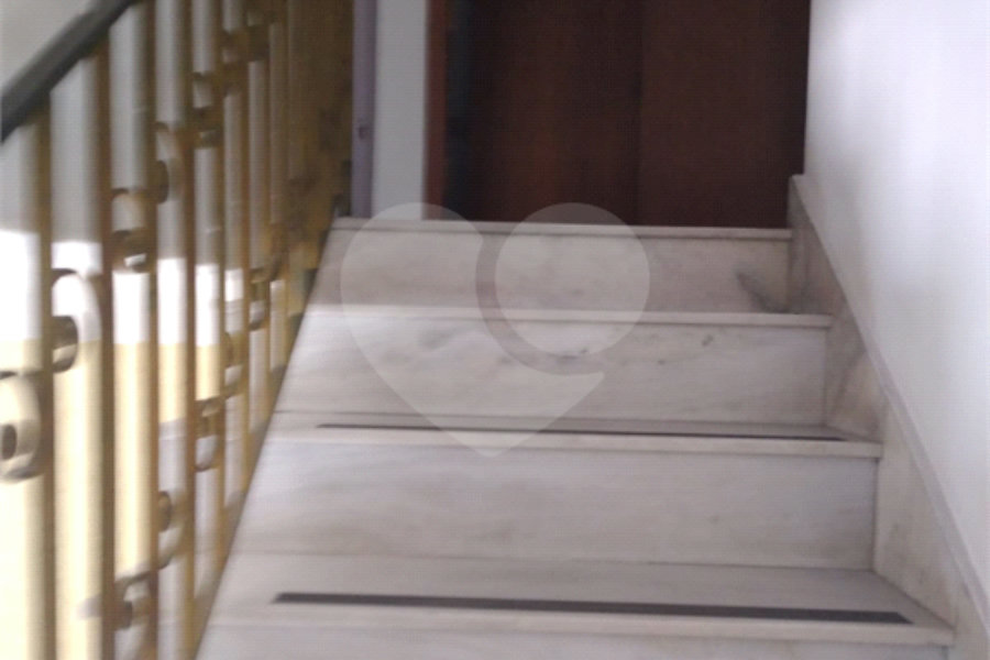 Sobrado à venda com 3 quartos em Santana, São Paulo, SP