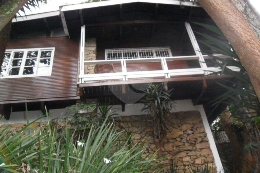 Sobrado à venda com 3 quartos, sendo 1 suíte, em Vila Albertina, São Paulo, SP