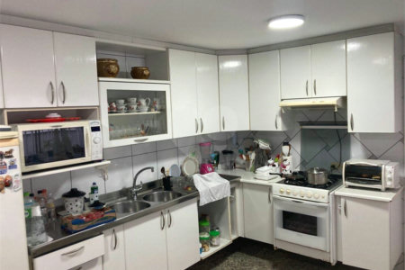 Casa à venda com 3 quartos, sendo 1 suíte, em Vila Mascote, São Paulo, SP