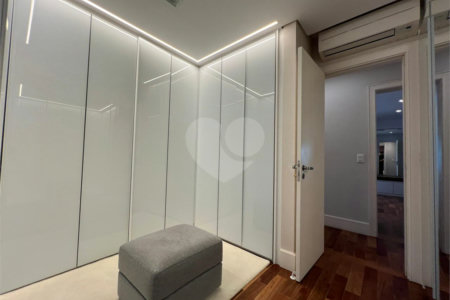 Apartamento para alugar com 4 suítes em Água Fria, São Paulo, SP