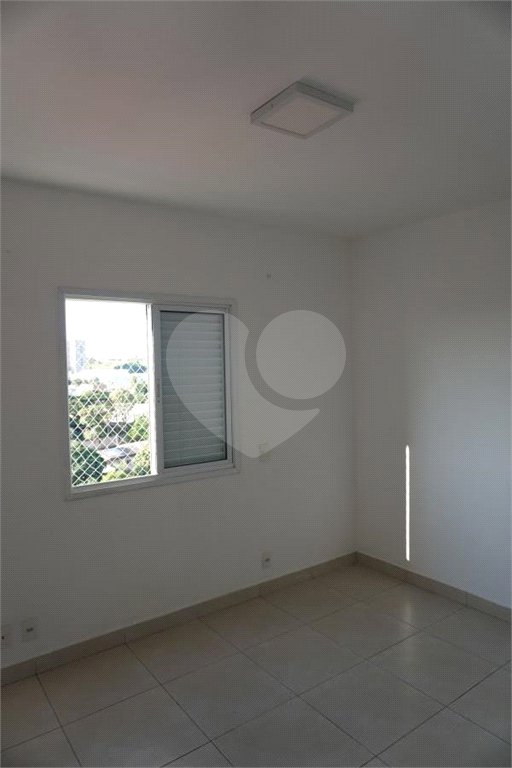 Apartamento à venda com 3 quartos, sendo 1 suíte, em Bela Vista, Salto, SP