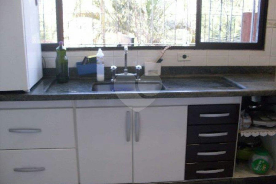 Sobrado à venda com 3 quartos, sendo 1 suíte, em Horto Florestal, São Paulo, SP