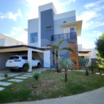 Casa à venda com 3 quartos, sendo 2 suítes, em Residencial Village Damha, Araraquara, SP