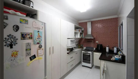 Casa à venda com 3 quartos, sendo 1 suíte,  em Jardim Leonor Mendes de Barros, São Paulo, SP