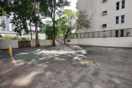 Apartamento à venda com 4 quartos, sendo 1 suíte, em Brooklin Paulista, São Paulo, SP