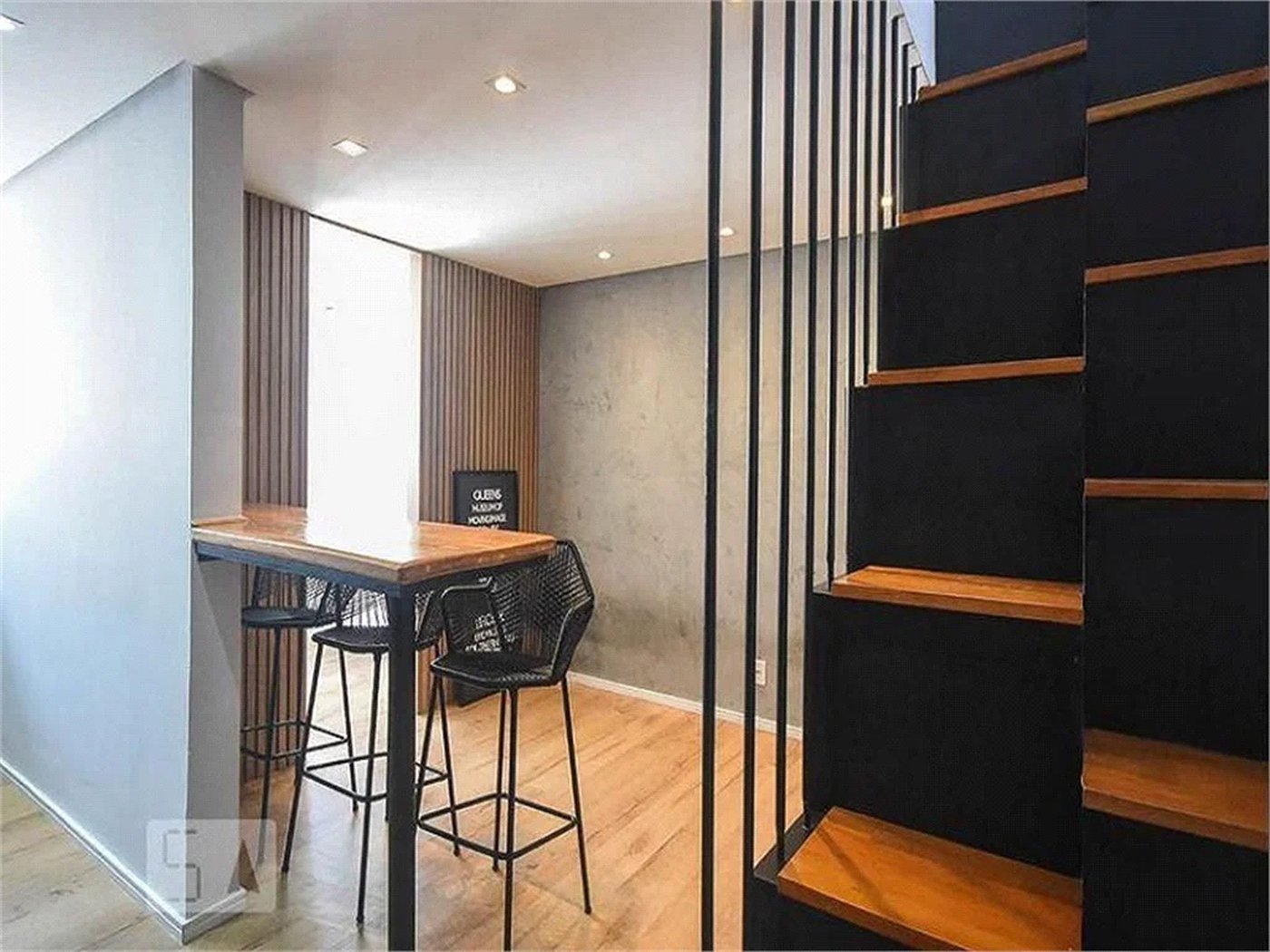 Apartamento à venda com 2 quartos, sendo 1 suíte,  em Jardim Parque Morumbi, São Paulo, SP