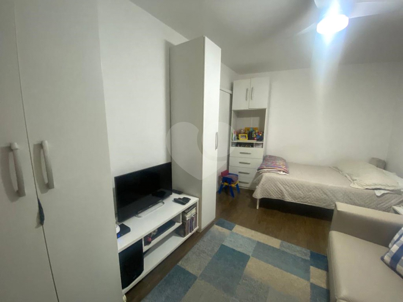 Casa à venda com 4 quartos, sendo 2 suítes, em Parada Inglesa, São Paulo, SP