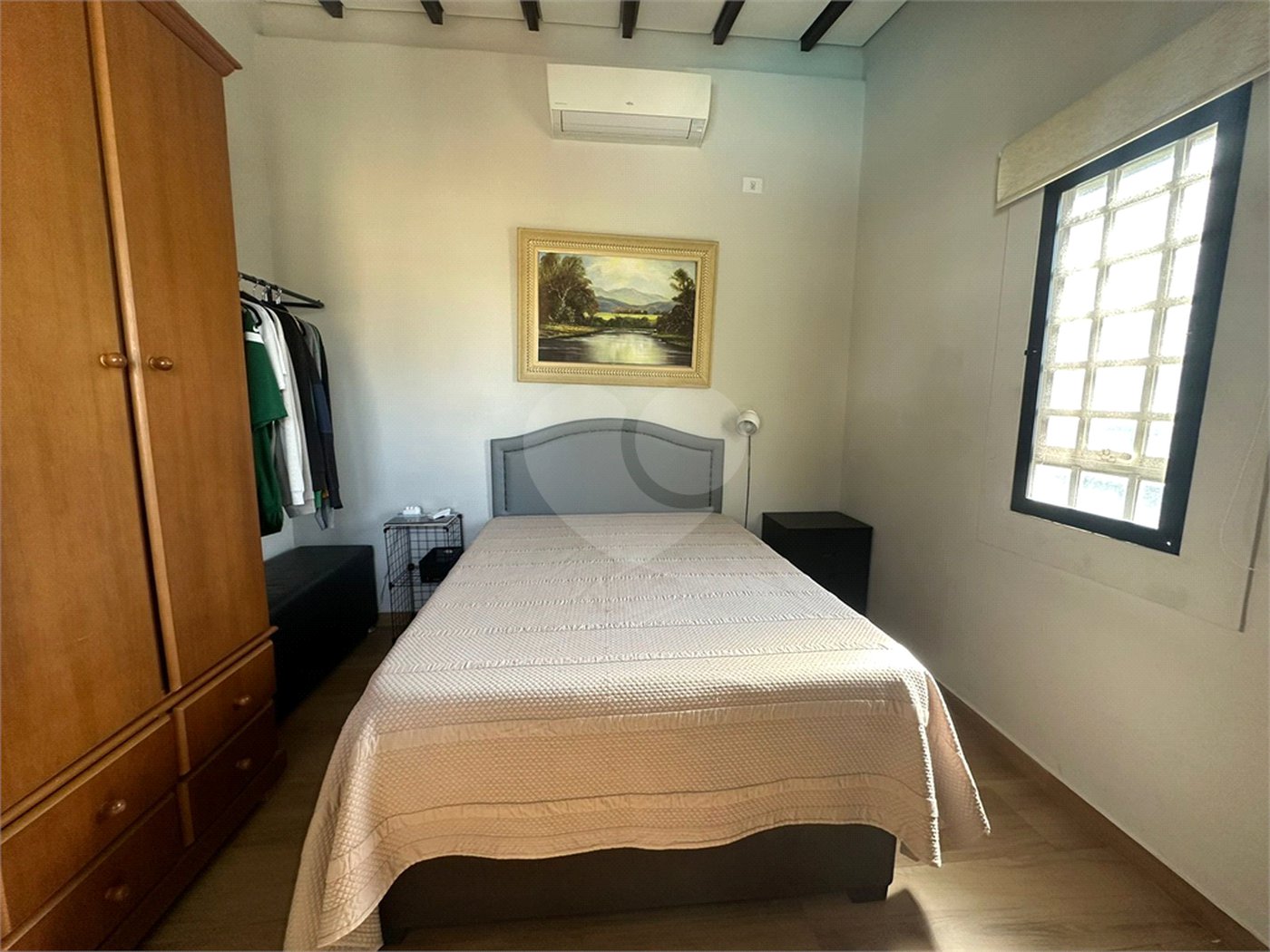 Casa à venda com 3 suítes no condomínio Estância Marambaia, Vinhedo - SP