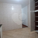 Sobrado à venda com 3 quartos em Jardim Guairaca, São Paulo, SP