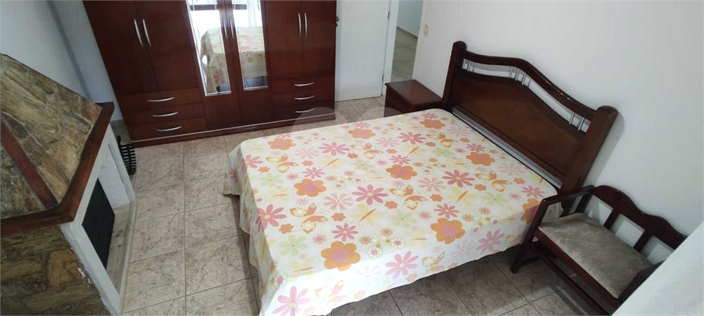 Chácara à venda com 5 quartos, sendo 2 suítes, no Centro, Piracaia, SP