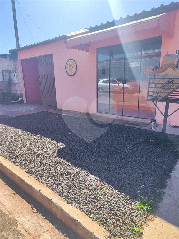 Casa à venda com 2 quartos, sendo 1 suíte, em Residencial Ponta Porã II, Ponta Porã, MS