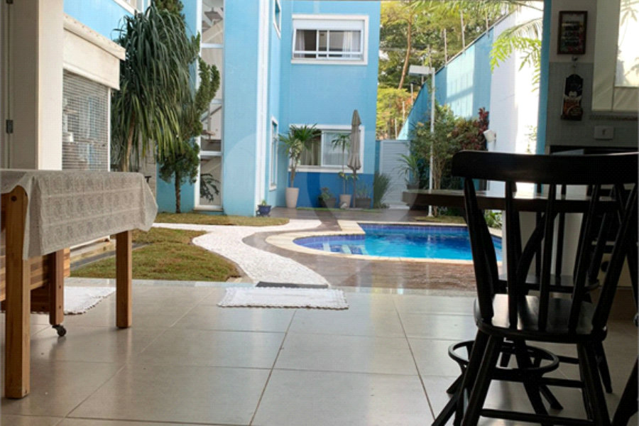 Casa à venda com 4 suítes em Santana, São Paulo, SP
