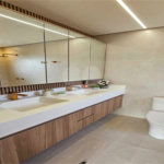 Casa à venda com 3 suítes no condomínio Lagú, São Roque - SP