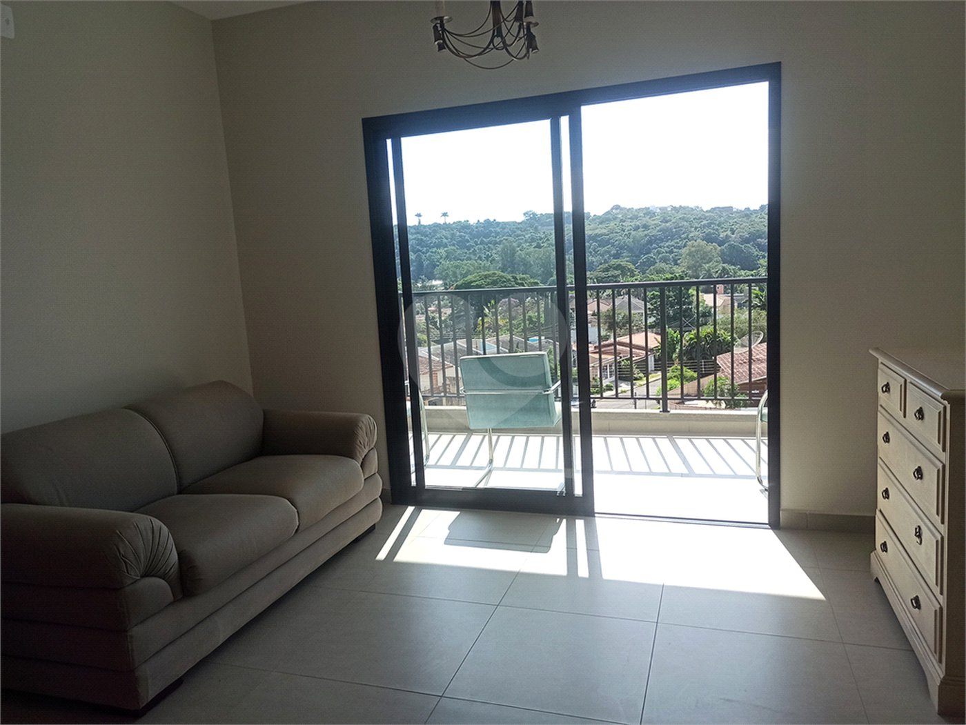 Apartamento para alugar com 2 quartos, sendo 1 suíte, em Vila Vomero, Atibaia, SP