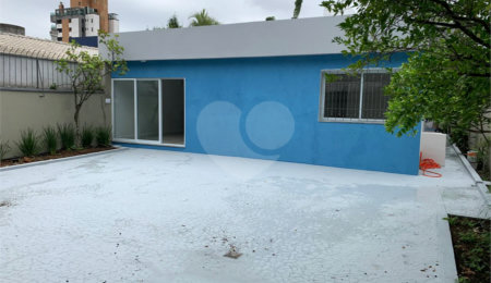 Sobrado à venda ou para alugar com 7 quartos, sendo 3 suítes,  em Vila Mariana, São Paulo, SP