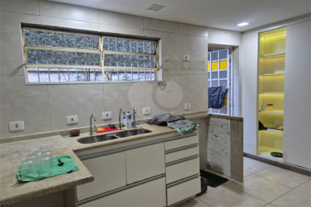 Casa à venda com 4 quartos, sendo 2 suítes, em Vila Mascote, São Paulo, SP